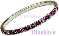lac bangle - click here for large view
